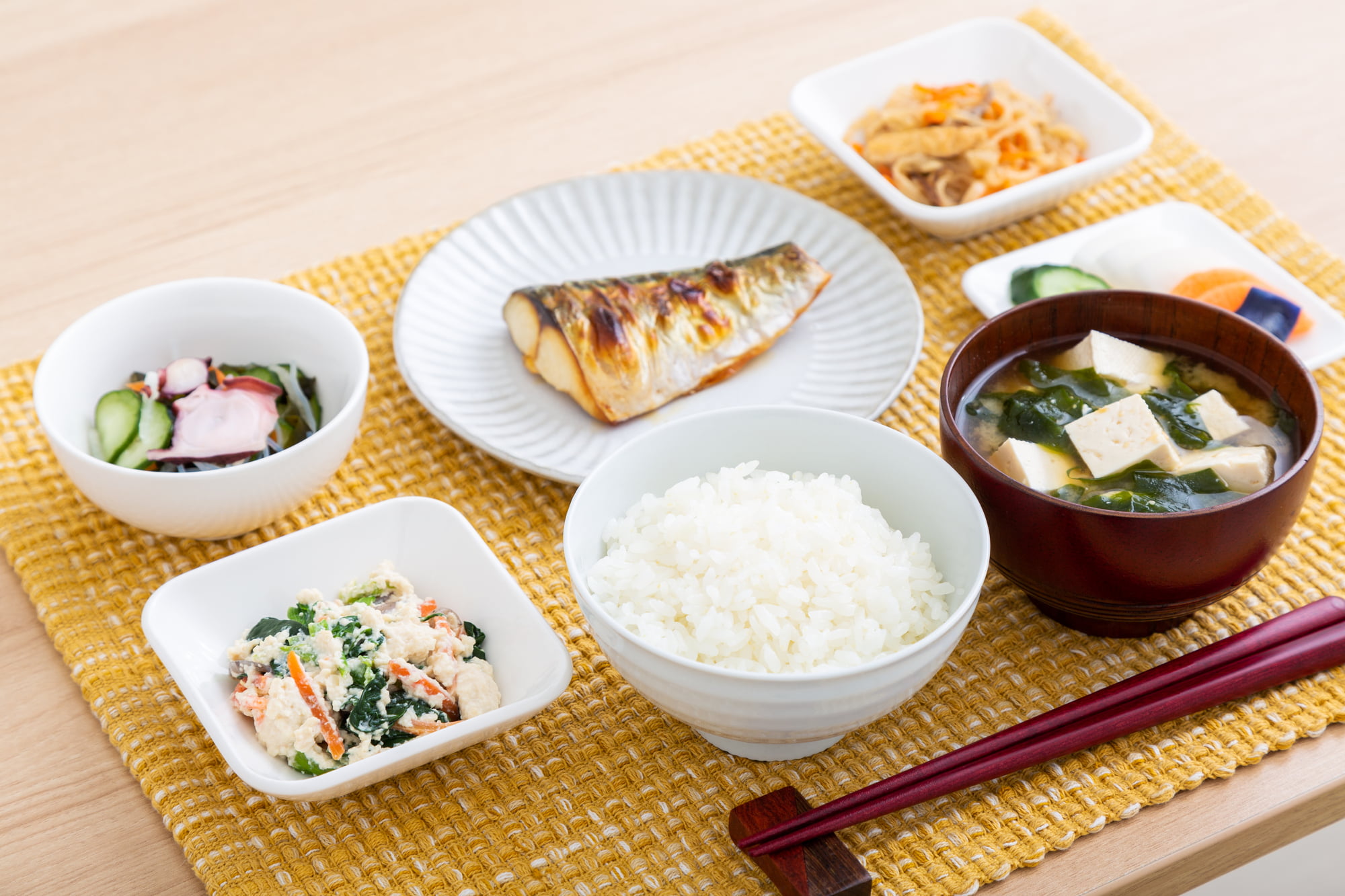 歯周病を予防するために歯磨き以外で大切な食事